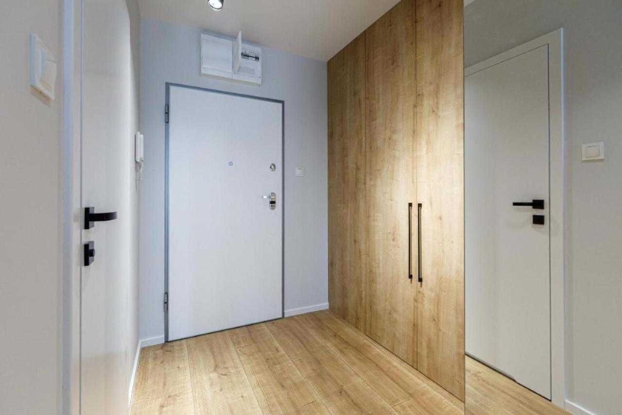 Urban Chic - Studio Apartment - Odra View&Witolda Wroclaw Exterior photo
